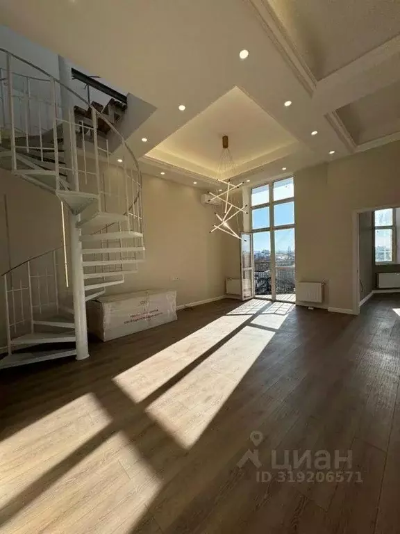 4-к кв. Крым, Симферополь просп. Кирова, 45 (140.0 м) - Фото 1