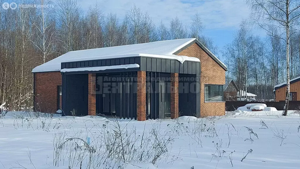 Дом в Смоленский муниципальный округ, деревня Алексино, Лесная улица ... - Фото 1