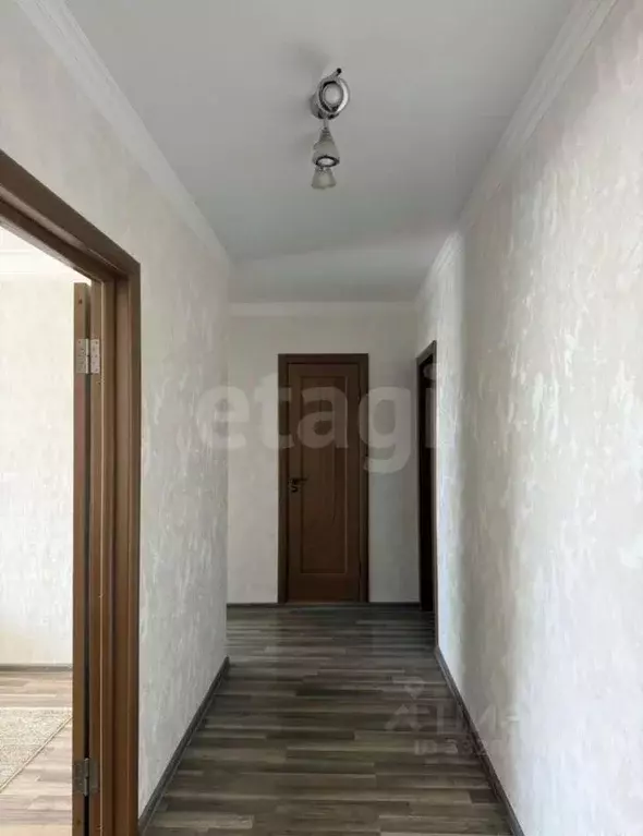 3-к кв. Адыгея, Майкоп ул. 12 Марта, 150К3 (63.0 м) - Фото 1