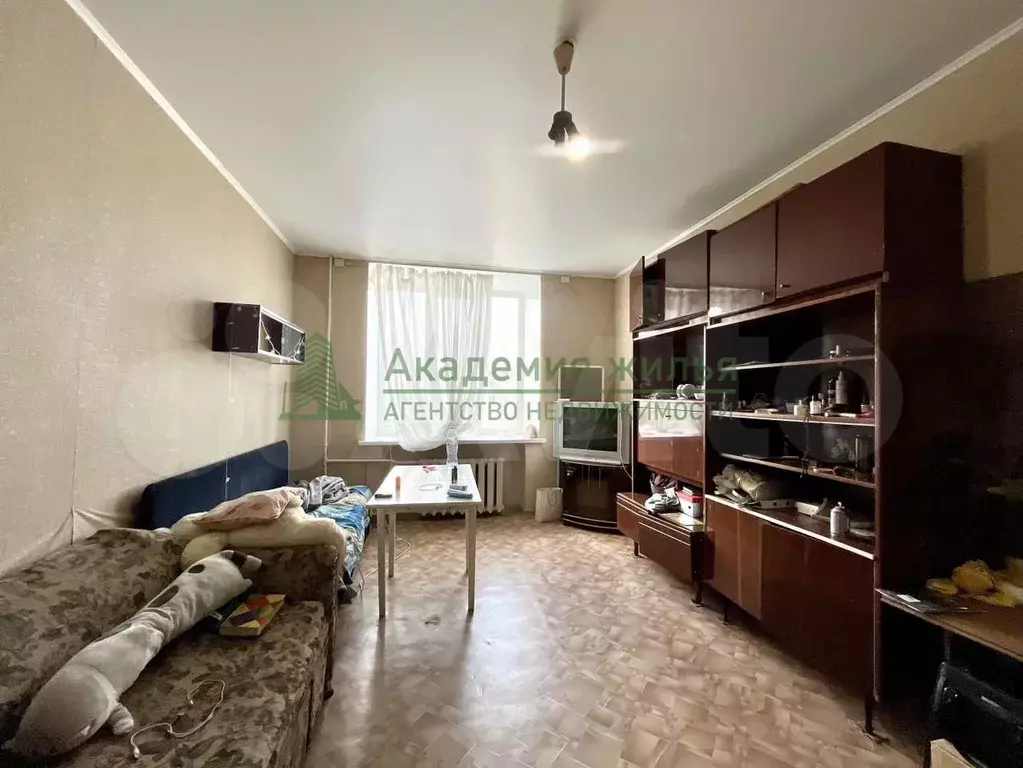 Комната 18,5 м в 3-к., 5/5 эт. - Фото 0