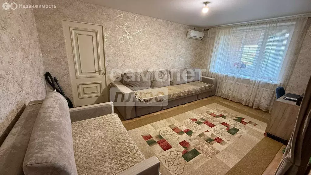 3-комнатная квартира: Хасавюрт, Махачкалинское шоссе, 25 (64 м) - Фото 0