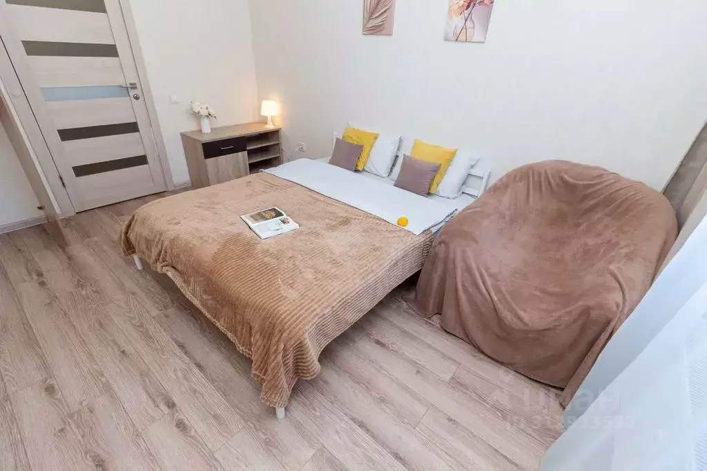 1-к кв. Тюменская область, Тюмень ул. Парада Победы, 7 (35.0 м) - Фото 1