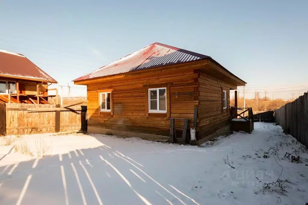 Дом в Иркутская область, Иркутский район, с. Максимовщина пер. ... - Фото 0