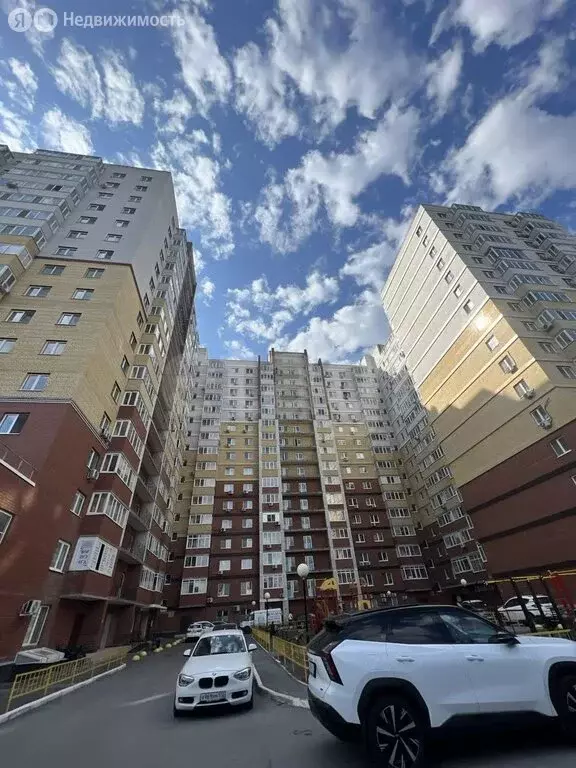 2-комнатная квартира: Тюмень, улица Салтыкова-Щедрина, 58/2 (74 м) - Фото 2