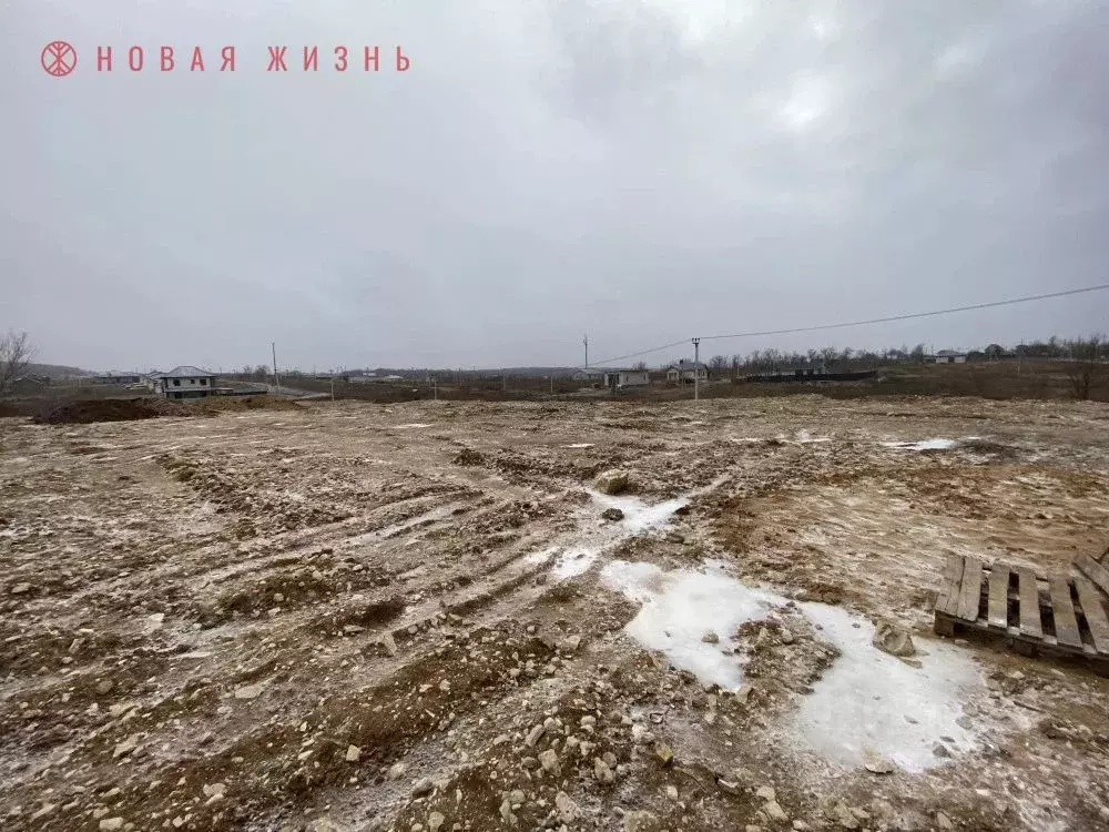 Участок в Самарская область, Красноярский район, Новосемейкино ... - Фото 1