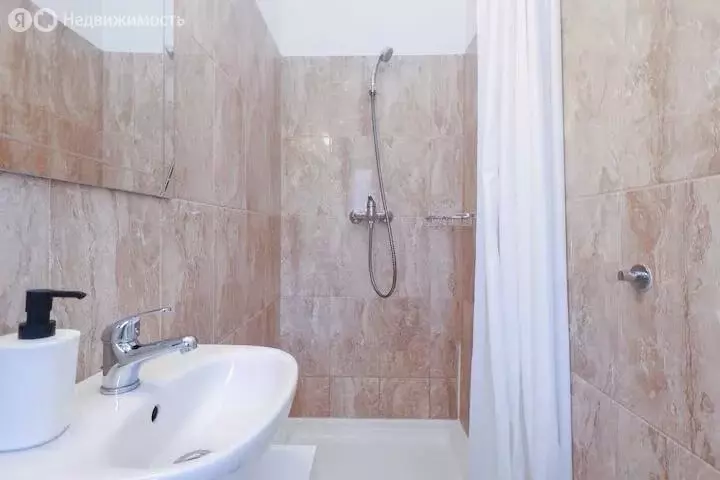1-комнатная квартира: Краснодар, Красная улица, 85 (34 м) - Фото 0