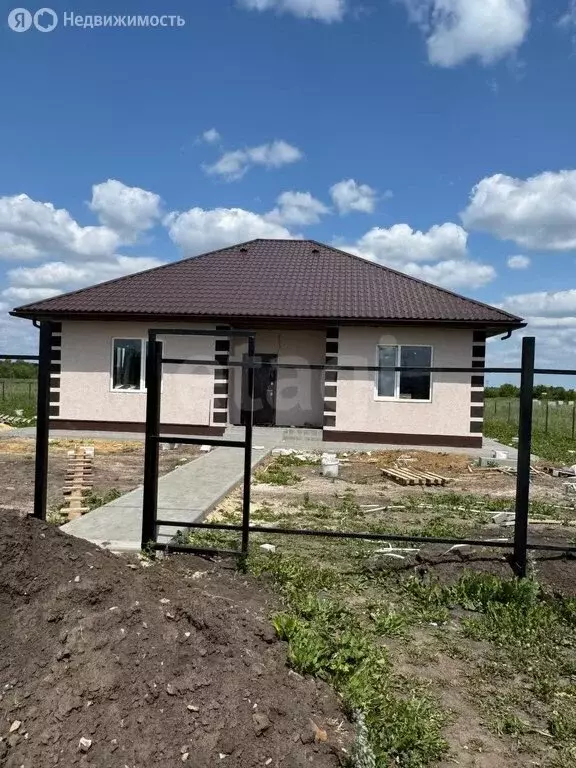 Дом в Белгородская область, рабочий посёлок Прохоровка (115.6 м) - Фото 1