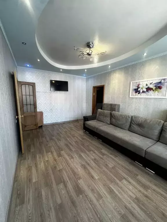 3-к. квартира, 67 м, 4/9 эт. - Фото 0
