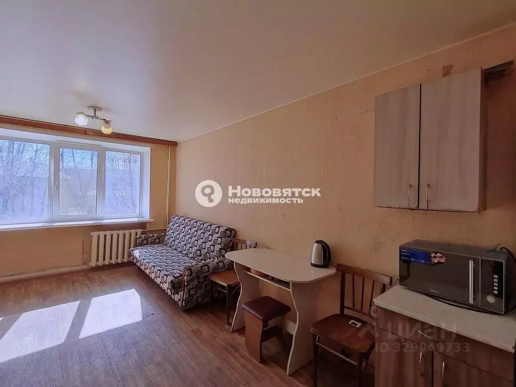 Комната Кировская область, Киров ул. Пушкина, 28 (17.0 м) - Фото 1