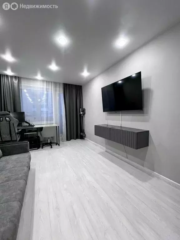 1-комнатная квартира: Мурманск, улица Шабалина, 49 (29.5 м) - Фото 1