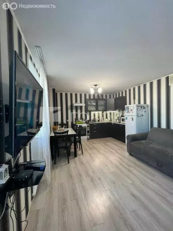 Квартира-студия: Новосибирск, Спортивная улица, 13 (40 м) - Фото 1