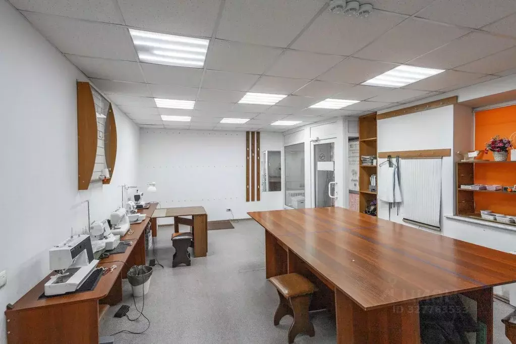 Помещение свободного назначения в Омская область, Омск ул. Ленина, 47 ... - Фото 1