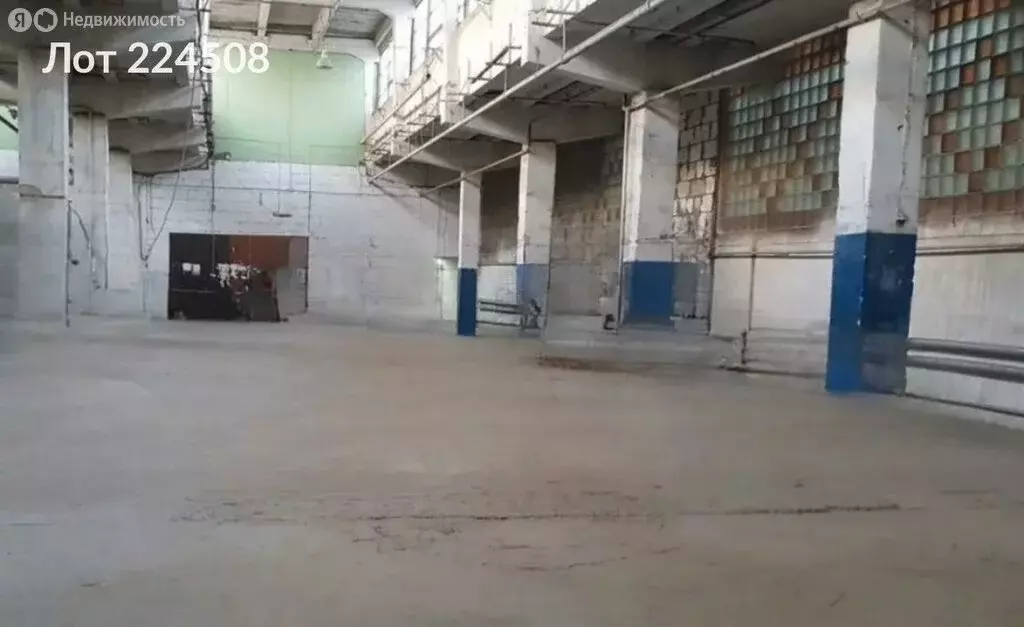 Помещение свободного назначения (2000 м) - Фото 2