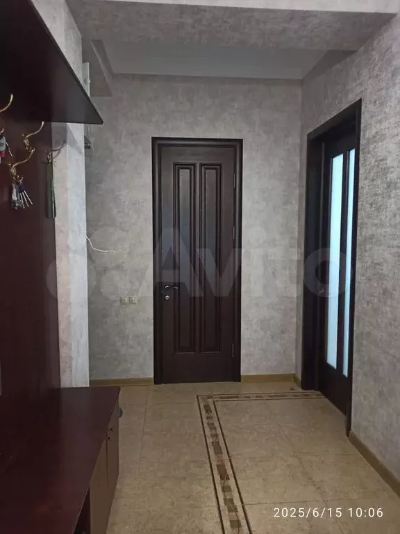 2-к. квартира, 75 м, 8/10 эт. - Фото 0