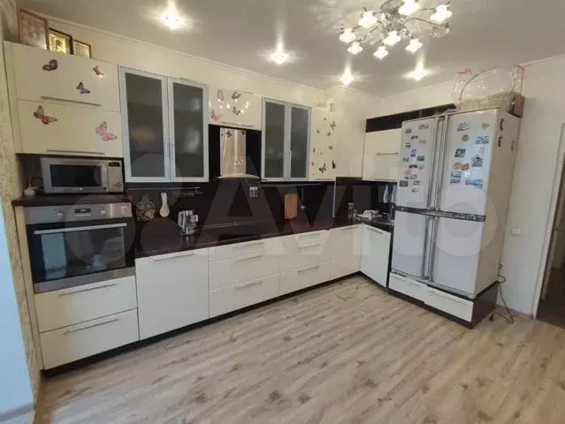 3-к. квартира, 105 м, 8/9 эт. - Фото 0