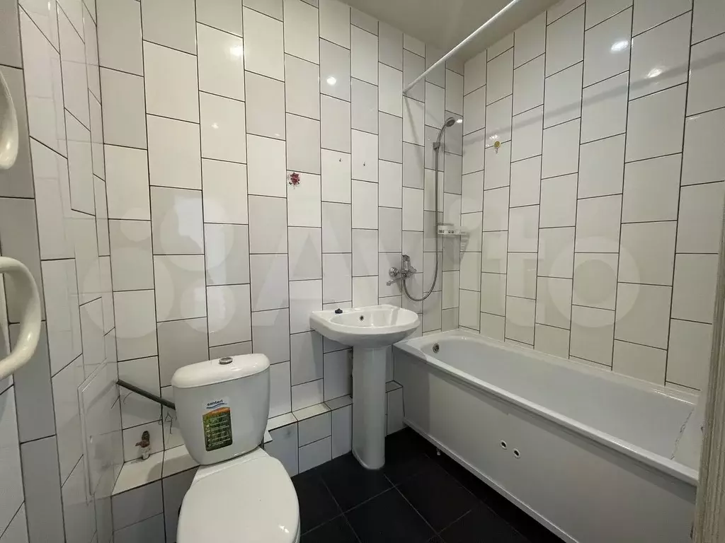 1-к. квартира, 32 м, 5/9 эт. - Фото 0
