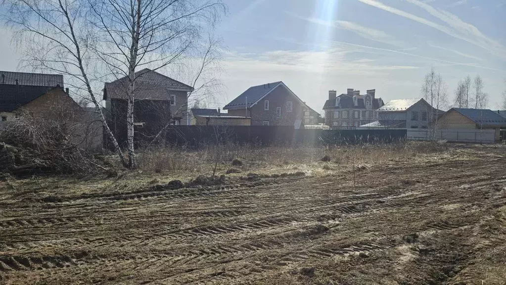 Участок в Московская область, Домодедово городской округ, д. Буняково ... - Фото 0