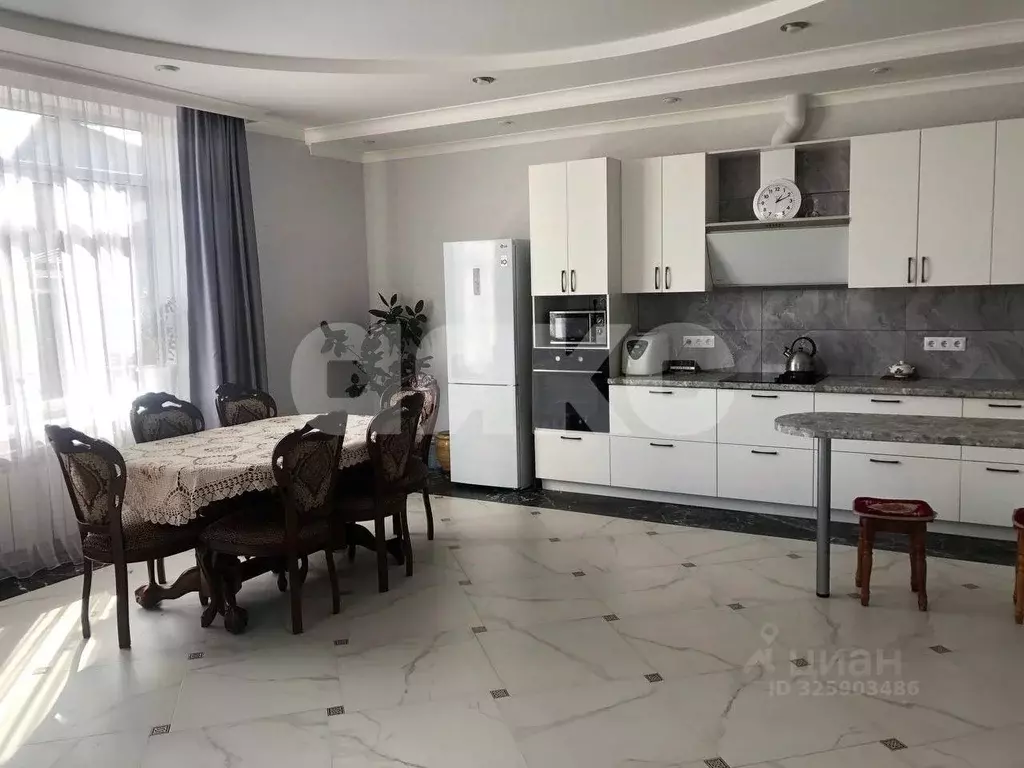 Дом в Краснодарский край, Горячий Ключ бул. Имени Поляничко (139 м) - Фото 1