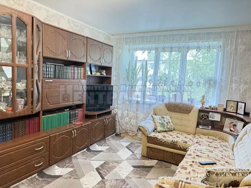3-к кв. Смоленская область, Смоленск ул. Маршала Соколовского, 4Б ... - Фото 1
