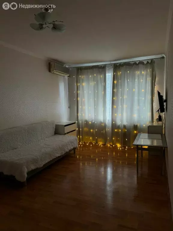 1-комнатная квартира: Армавир, улица имени Маршала Жукова, 132 (31 м) - Фото 0