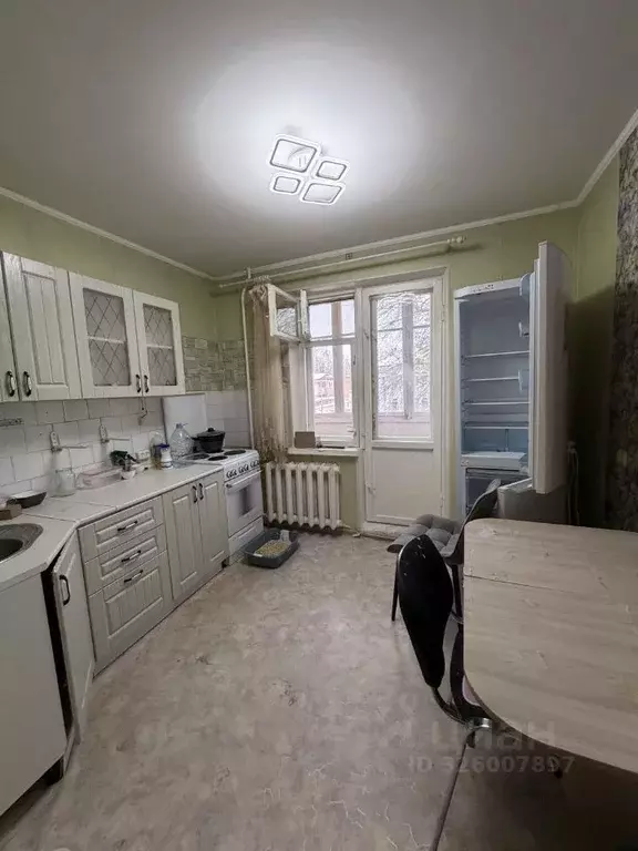 2-к кв. Псковская область, Великие Луки Комсомольская ул., 11 (53.0 м) - Фото 1