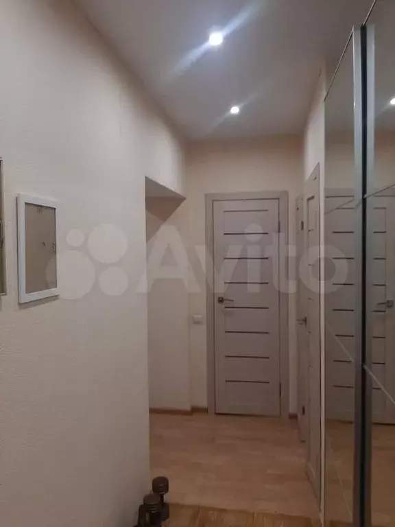 1-к. квартира, 42,2 м, 5/10 эт. - Фото 0