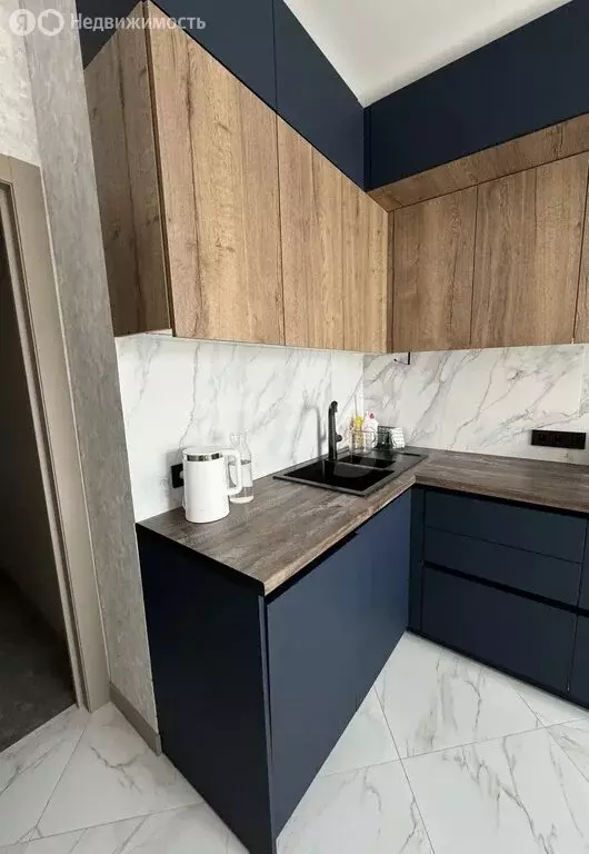2-комнатная квартира: Тобольск, 10-й микрорайон, 66 (64.4 м) - Фото 2