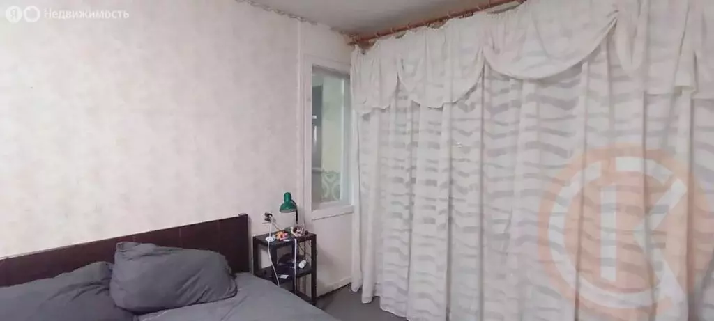 3-комнатная квартира: Евпатория, улица 60 лет ВЛКСМ, 8 (57.9 м) - Фото 2