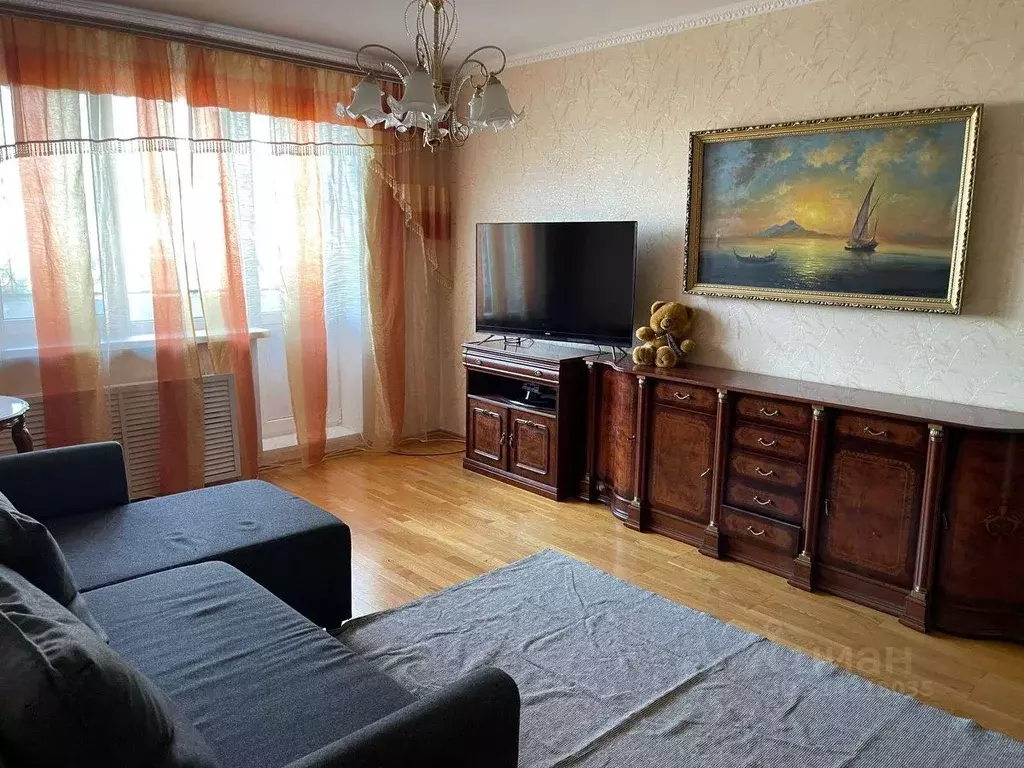 3-к кв. Тюменская область, Тюмень ул. Пржевальского, 35к2 (89.0 м) - Фото 1