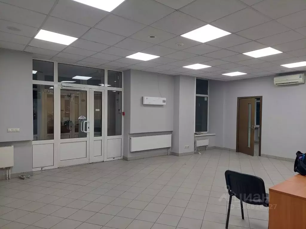 Офис в Свердловская область, Екатеринбург ул. Мамина-Сибиряка, 126 ... - Фото 2