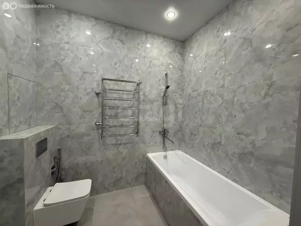 1-комнатная квартира: Брянск, Счастливая улица, 3 (49 м) - Фото 2