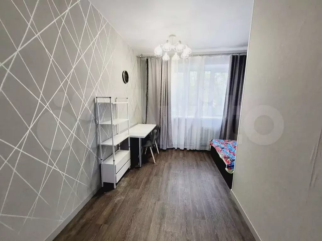 Комната 15 м в 3-к., 2/3 эт. - Фото 1