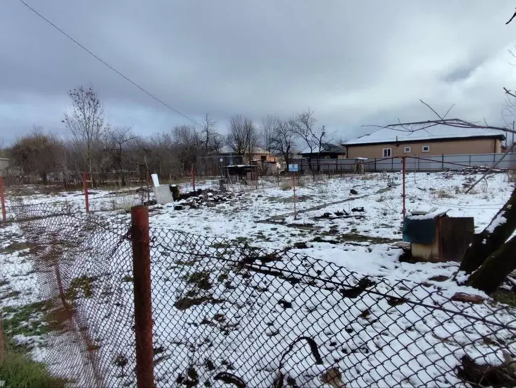 Участок в Адыгея, Майкоп Птицевод дп, Крайняя ул. (5.55 сот.) - Фото 1