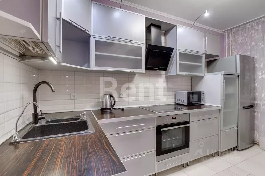 2-к кв. Москва ул. Академика Анохина, 2К6 (70.0 м) - Фото 2