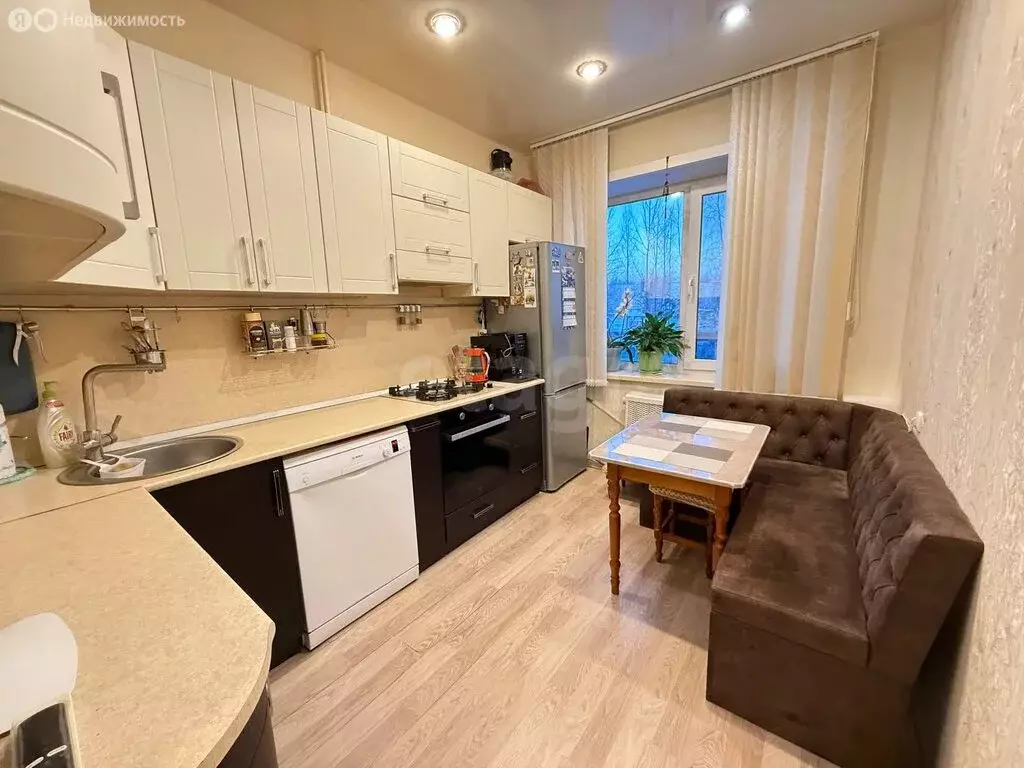 3-комнатная квартира: Новодвинск, улица Советов, 30 (64.5 м) - Фото 2