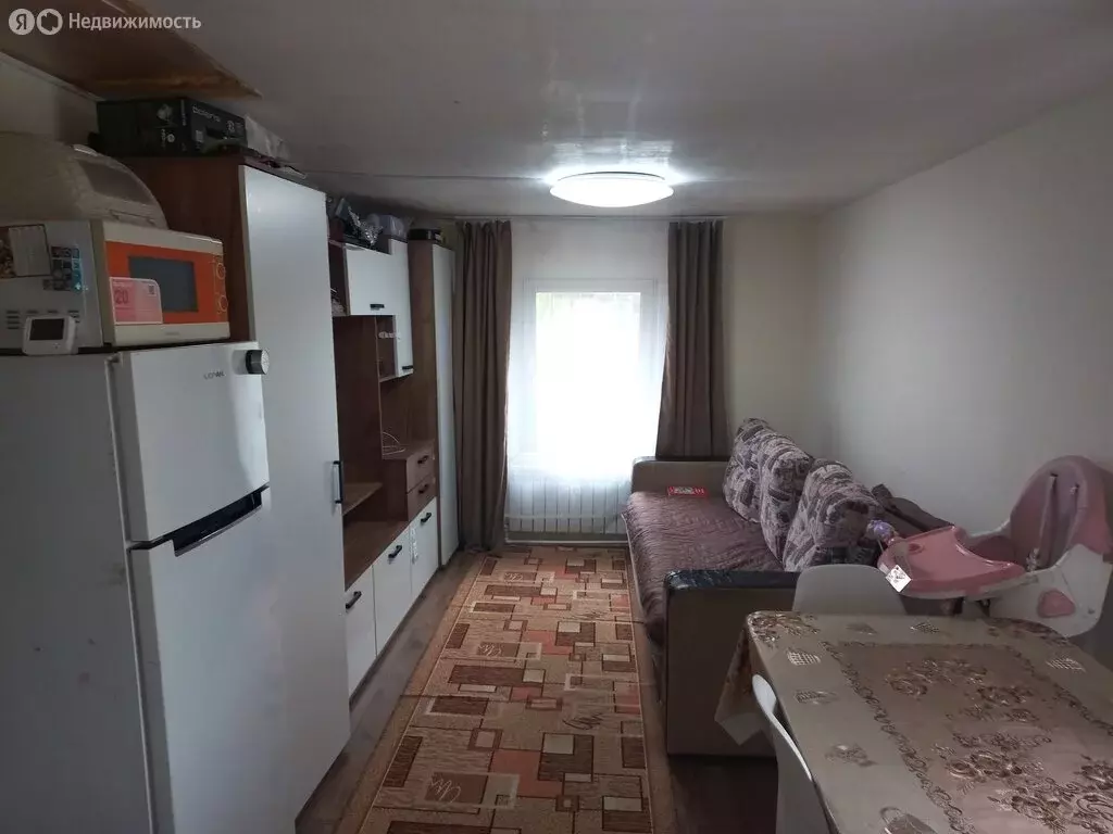 Дом в посёлок городского типа Инской, улица Правды (41 м) - Фото 1