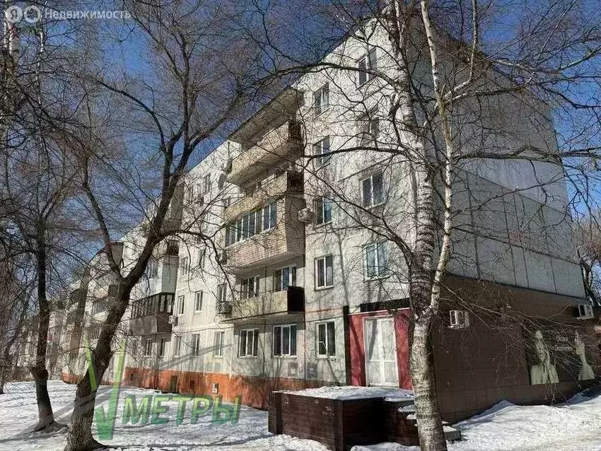 2-комнатная квартира: Артём, улица Кирова, 41 (47 м) - Фото 1