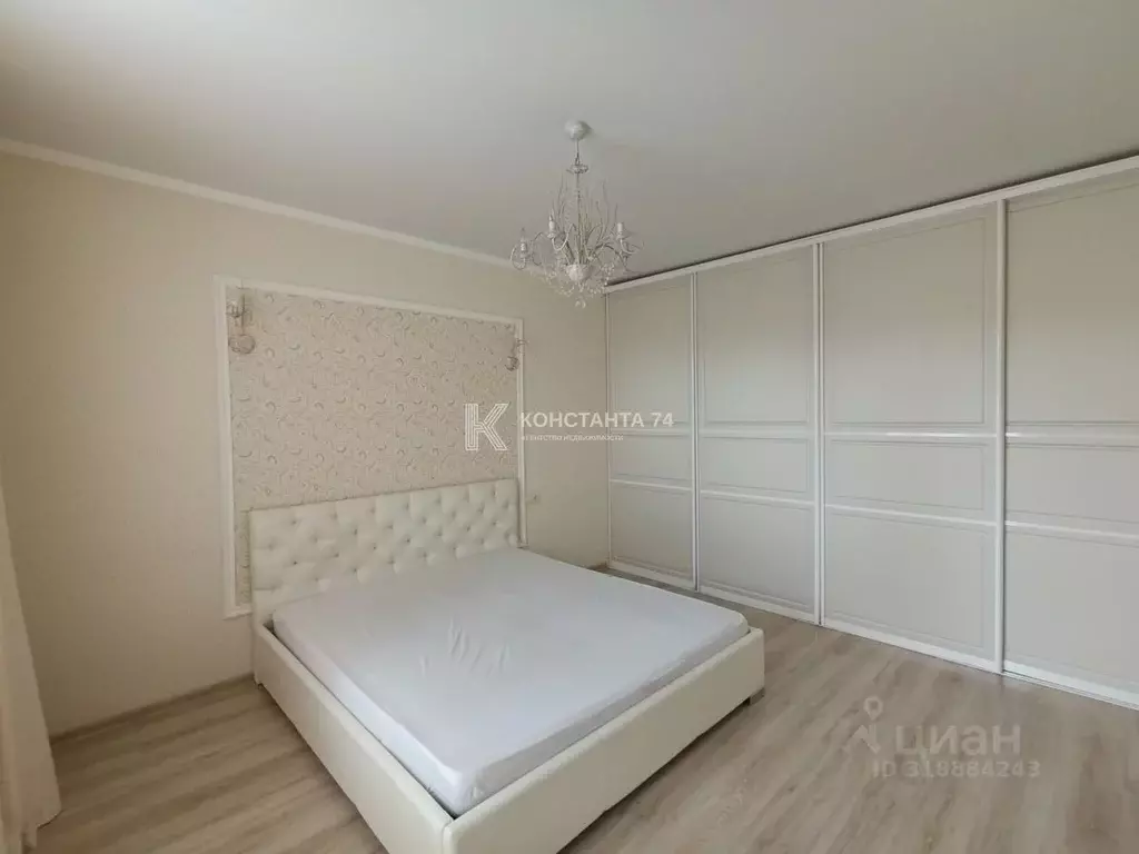 2-к кв. Челябинская область, Челябинск ул. Бейвеля, 22 (70.0 м) - Фото 0