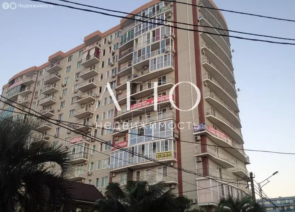 2-комнатная квартира: Адлер, улица 8 Марта, 13/1 (42 м) - Фото 0