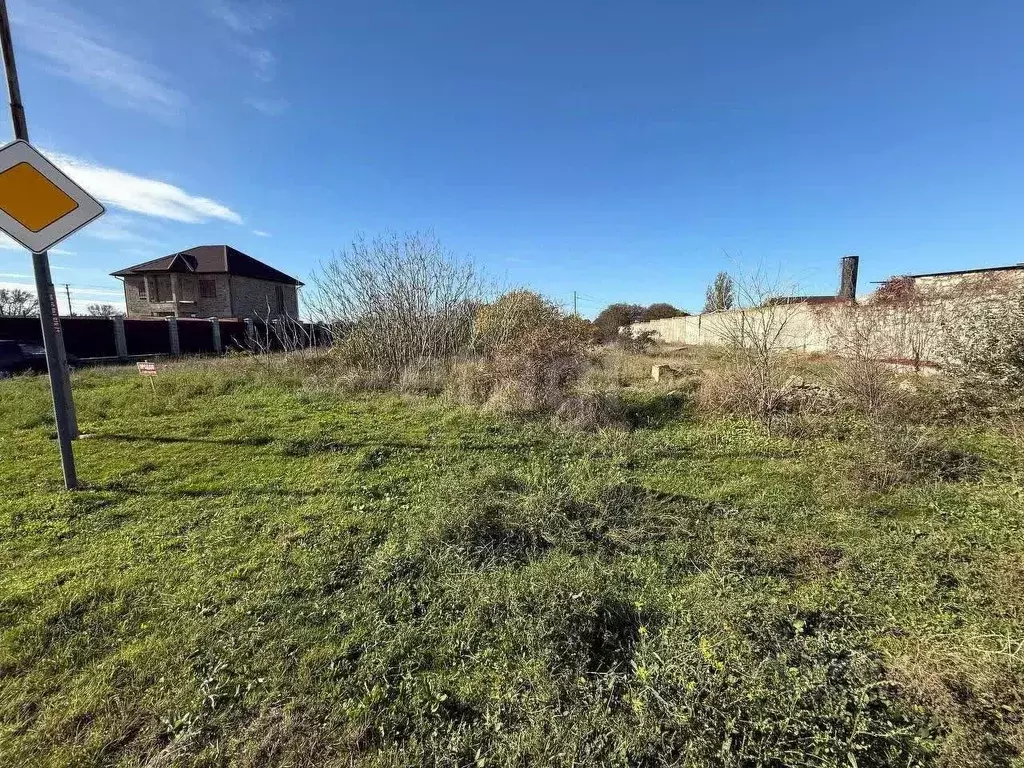 Участок в Крым, Ленинский район, с. Мысовое ул. Центральная, 88 (16.0 ... - Фото 1