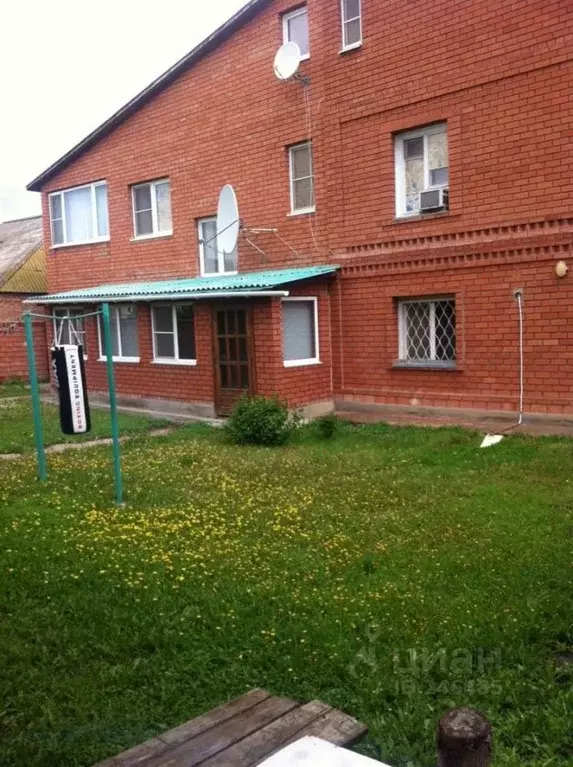 Дом в Астраханская область, Астрахань ул. 2-я Дорожная (310 м) - Фото 0