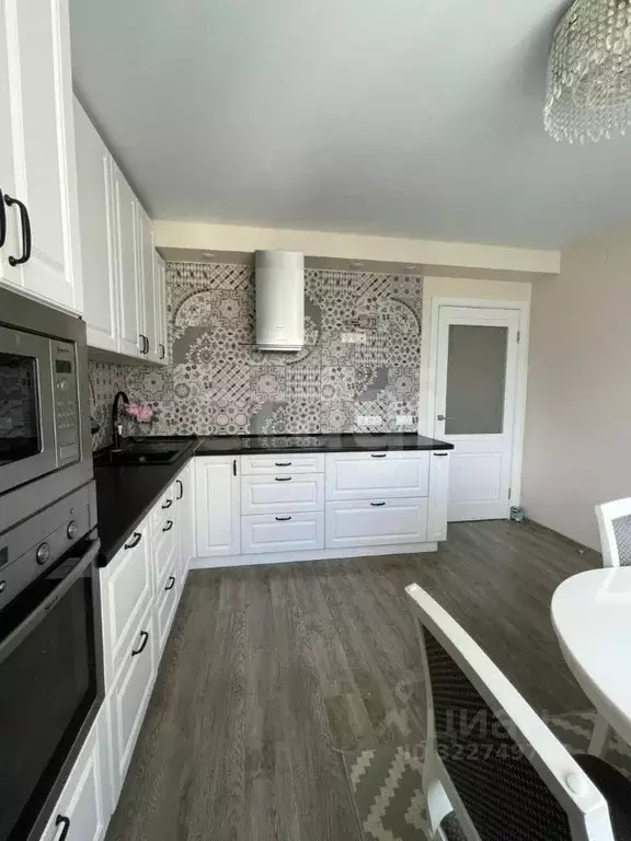 4-к кв. Башкортостан, Уфа ул. Минигали Губайдуллина, 17/3 (82.2 м) - Фото 1