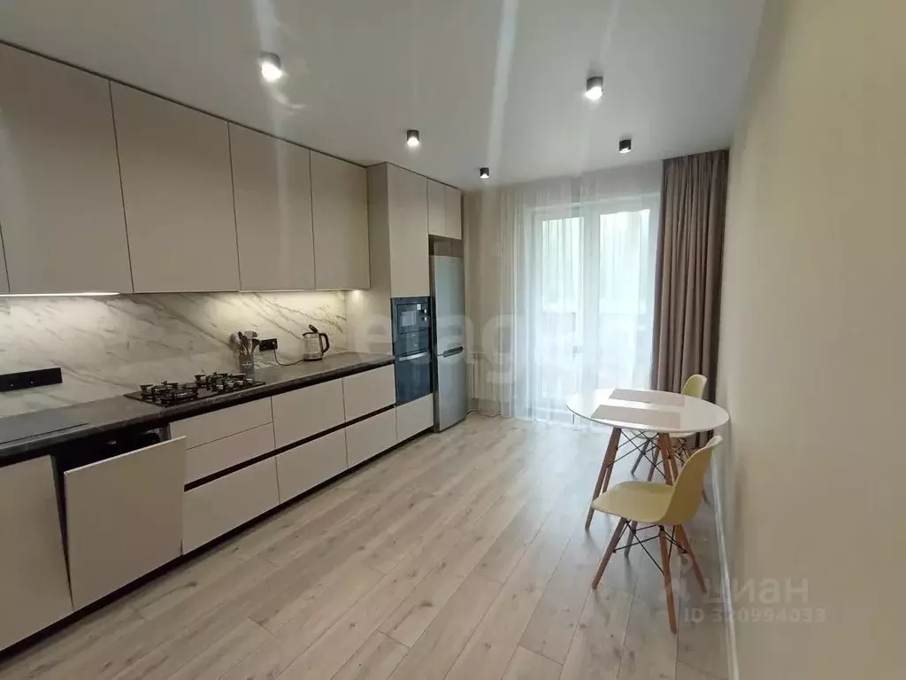 2-к кв. Костромская область, Кострома ул. Александра Зиновьева, 8 ... - Фото 1