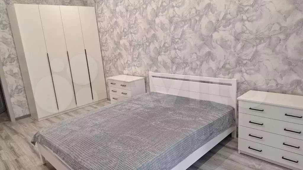 2-к. квартира, 75 м, 2/24 эт. - Фото 1