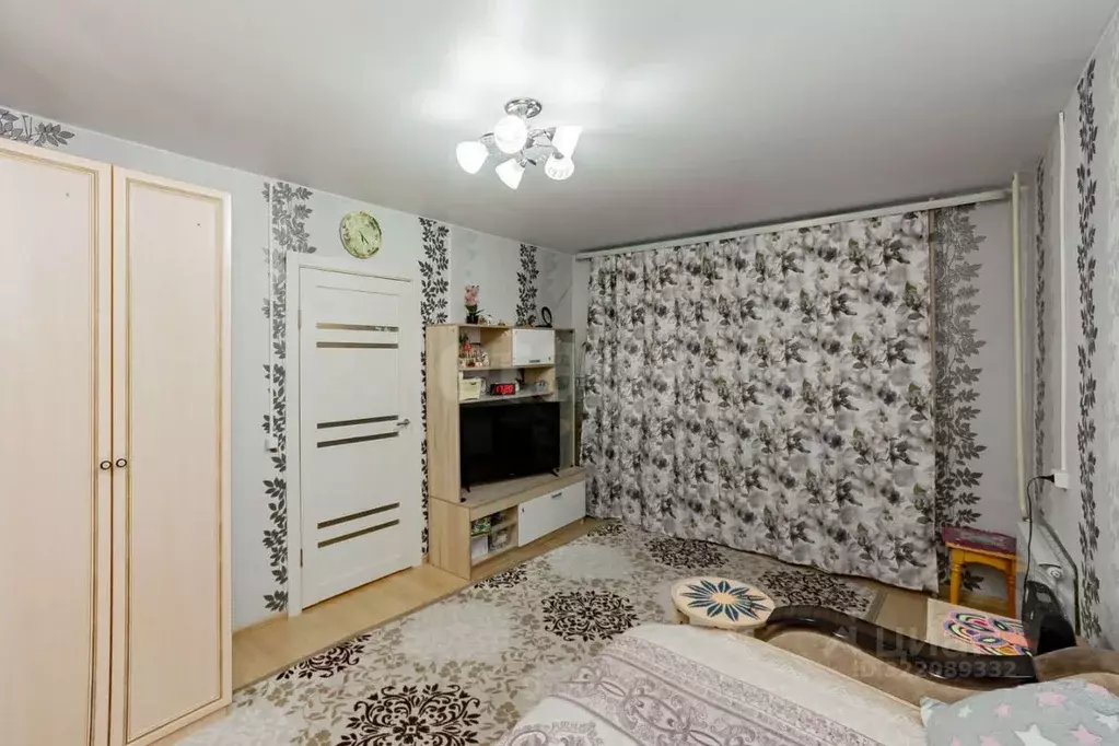 Комната Тюменская область, Тюмень ул. Станционная, 18 (30.5 м) - Фото 1