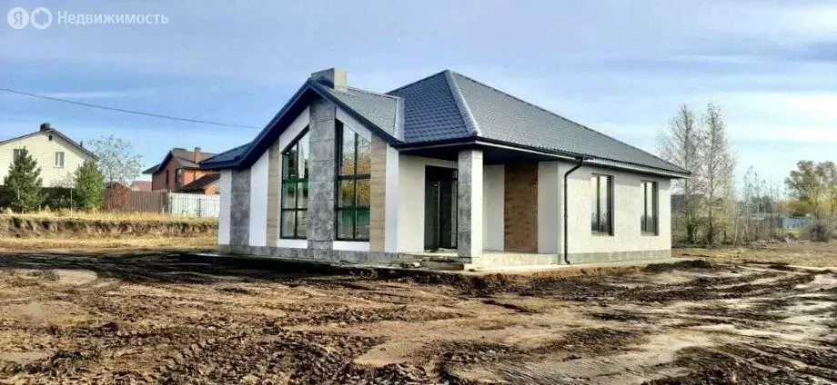 Дом в село Белозёрки, Весенняя улица (140 м) - Фото 1