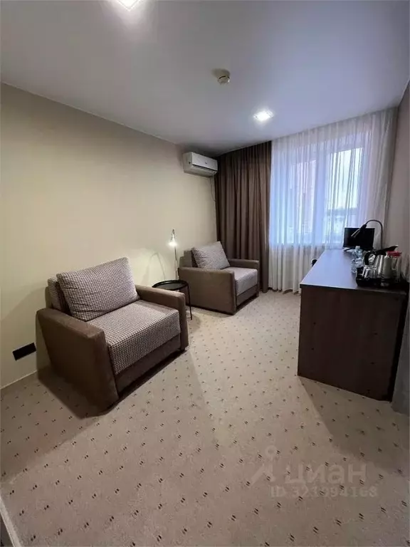 Комната Волгоградская область, Камышин 8-й мкр, 4 (28.0 м) - Фото 2