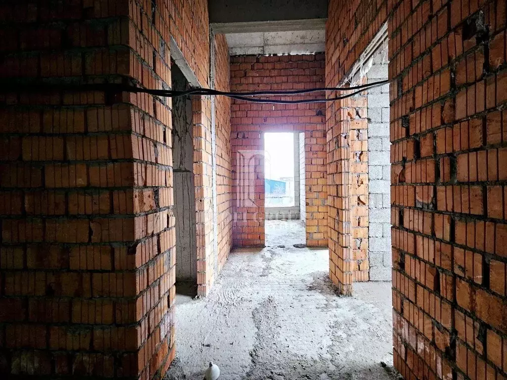 3-к кв. Дагестан, Махачкала ул. Азизова (110.0 м) - Фото 0