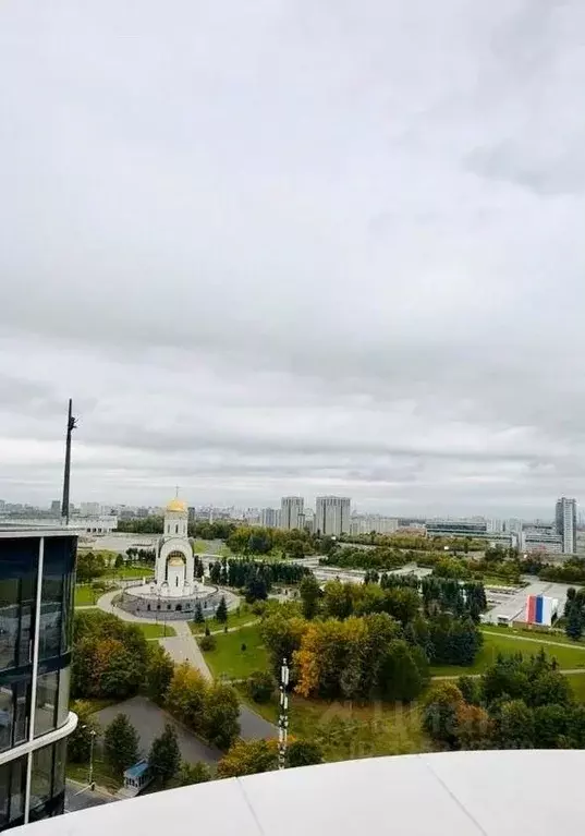 6-к кв. Москва ул. Братьев Фонченко, 1к5 (506.0 м) - Фото 0