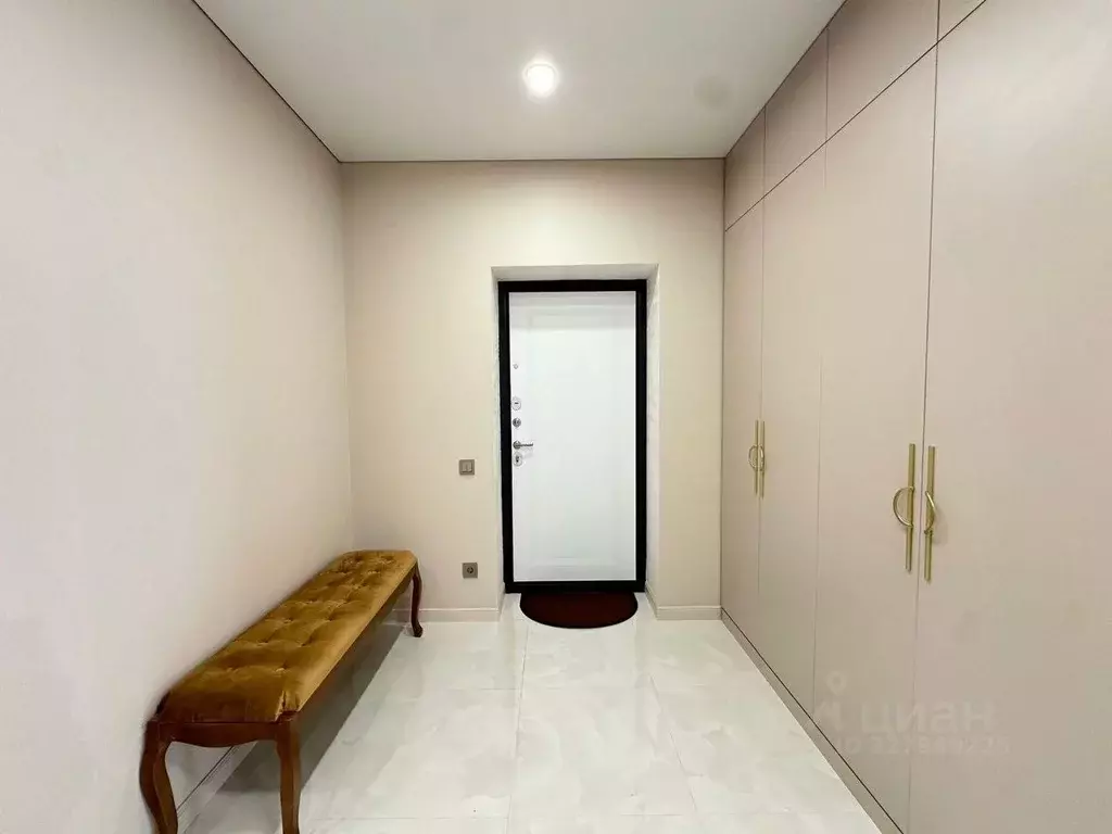 2-к кв. Северная Осетия, Владикавказ ул. Астана Кесаева, 44Вк2 (68.0 ... - Фото 1